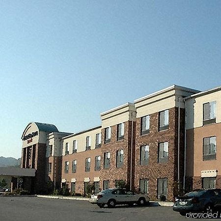 Springhill Suites Prince Frederick מראה חיצוני תמונה
