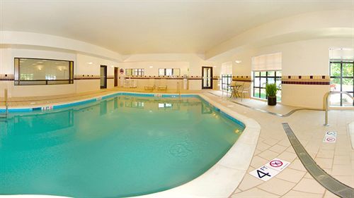 Springhill Suites Prince Frederick מראה חיצוני תמונה